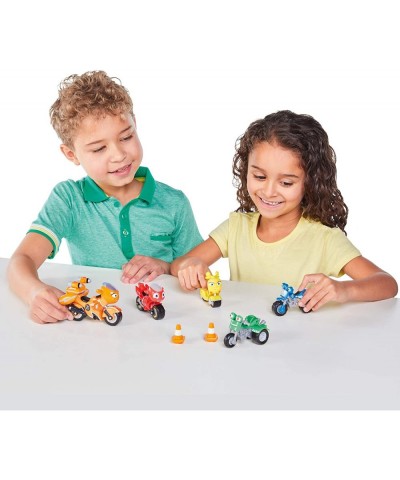 T20065 Toy $66.24 Play Figure Playsets