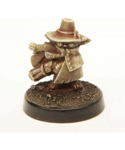 Stonehaven Gremlin Stranger Miniature Figure (for 28mm Scale Table Top War Games) - Made in USA $15.34 Miniature Novelty Toys